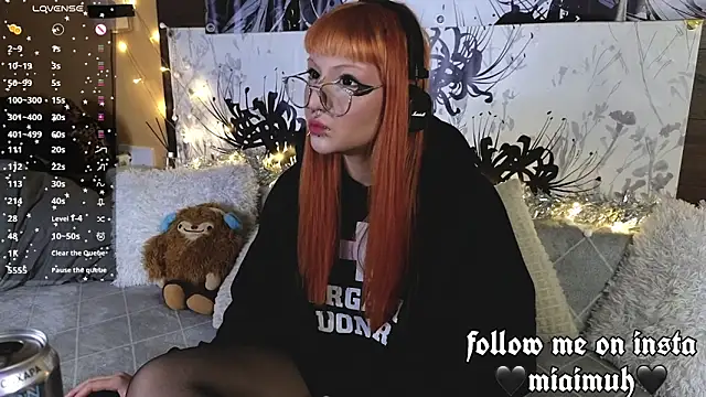 Snapshot of mia__yui chatting on 01-10-26, 11:31 mia yui online show from 01-10-26, 11:31