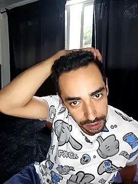 stivenlujan69 online show from 10-23-25, 01:10