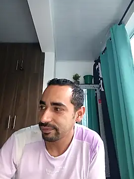 stivenlujan69 online show from 01-17-26, 10:57