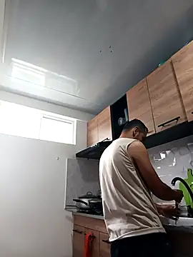 stivenlujan69 online show from 02-04-26, 07:09