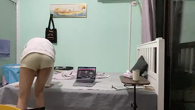 cily online show from 12-18-25, 11:27