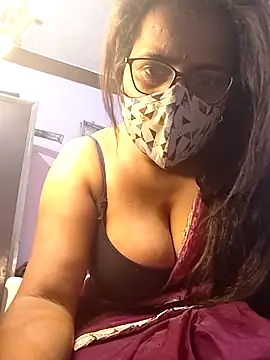 Snapshot of sexy_aaru chatting on 09-23-25, 05:10 sexy aaru online show from 09-23-25, 05:10