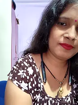 Snapshot of Sonalihot_ chatting on 06-01-26, 10:39 Sonalihot online show from 06-01-26, 10:39