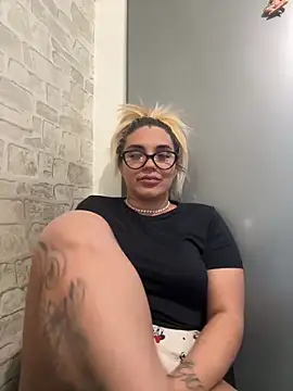 Princess-Jasmine07 online show from 04-25-26, 03:20