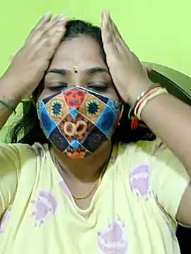Snapshot of Tamil_Mithra chatting on 05-27-26, 12:51 Tamil Mithra online show from 05-27-26, 12:51