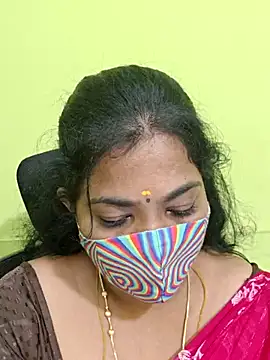 Snapshot of Tamil_Mithra chatting on 06-18-26, 05:30 Tamil Mithra online show from 06-18-26, 05:30