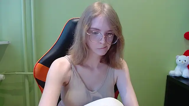 juicyPenny online show from 03-30-26, 01:23