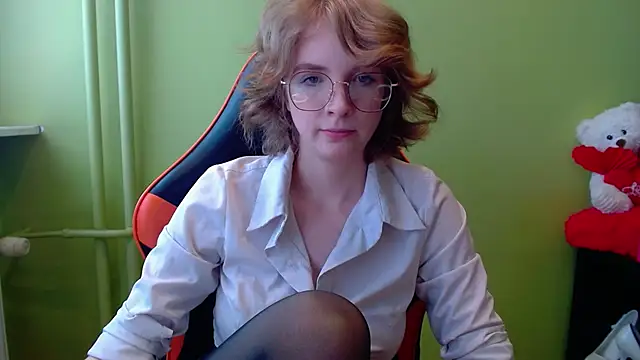 juicyPenny online show from 04-24-26, 08:39