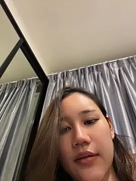 cherrycuteasian online show from 05-13-26, 12:35