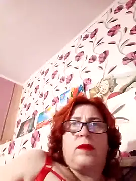 Darlene Eleanor online show from 09-26-25, 03:10