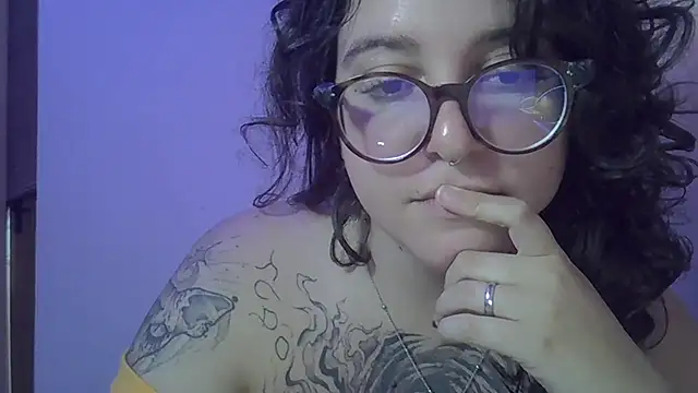 Blue Liz online show from 09-08-25, 03:11