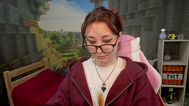 ClaraParks online show from 02-15-26, 07:21