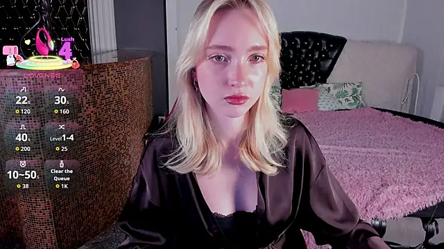 EllaBloom online show from 02-11-26, 02:55