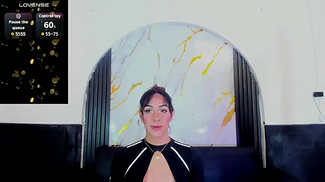 Snapshot of Aleska_GATE chatting on 09-20-25, 08:43 Aleska GATE online show from 09-20-25, 08:43