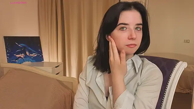 DorisDenmon online show from 10-25-25, 03:03