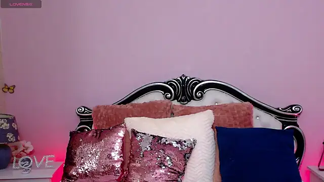 SweetySasha18 online show from 05-28-26, 05:21