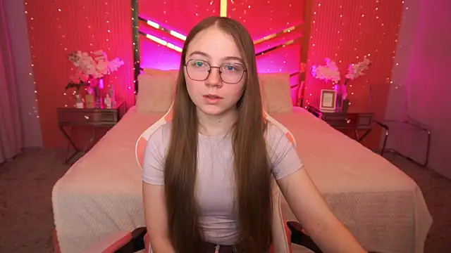 ArrinaWairr online show from 02-26-26, 09:08