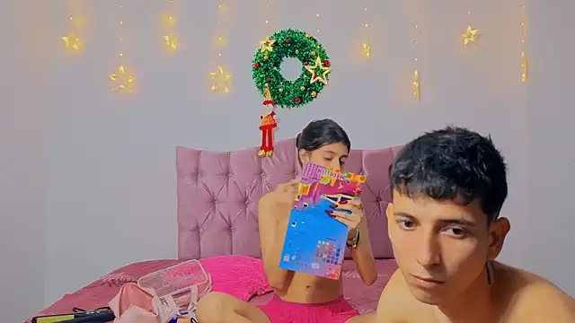 Snapshot of makiandjimmy chatting on 12-14-25, 10:14 makiandjimmy online show from 12-14-25, 10:14