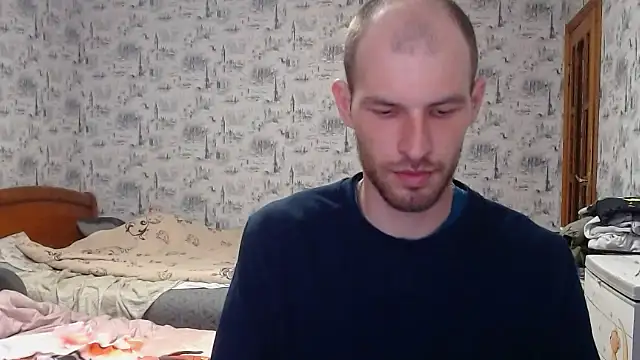 Snapshot of hangryf chatting on 12-05-25, 12:03 hangryf online show from 12-05-25, 12:03