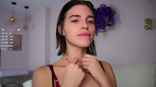 EleneButton online show from 12-17-25, 01:11