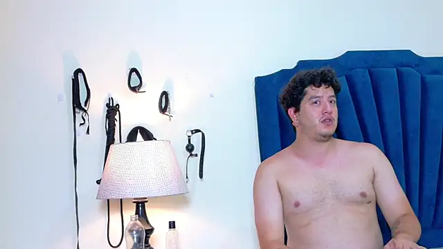 RoxyandAron2 online show from 04-01-26, 01:41