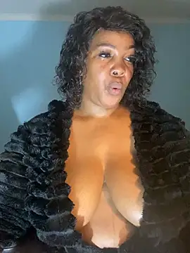 Snapshot of Jess555 chatting on 07-06-26, 11:18 Jess555 online show from 07-06-26, 11:18