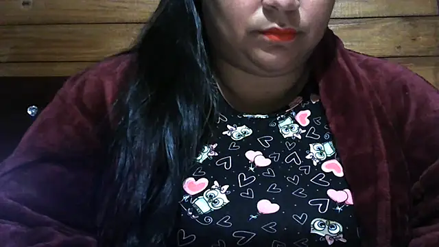 Snapshot of MARRENTINHA34 chatting on 06-23-26, 01:31 MARRENTINHA34 online show from 06-23-26, 01:31