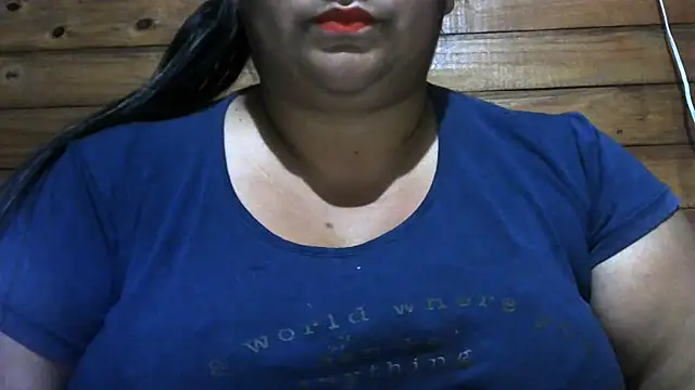 Snapshot of MARRENTINHA34 chatting on 07-17-26, 07:19 MARRENTINHA34 online show from 07-17-26, 07:19