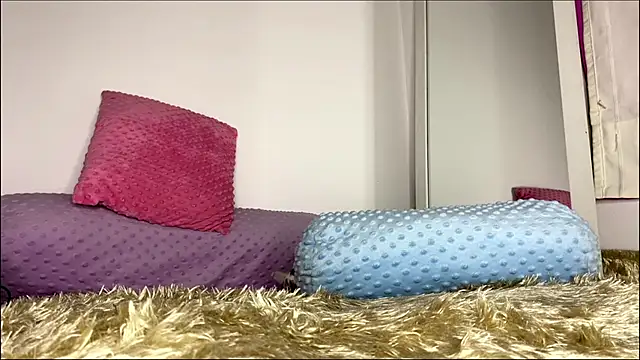 Snapshot of Gabrielatafur chatting on 10-18-25, 03:09 Gabrielatafur online show from 10-18-25, 03:09