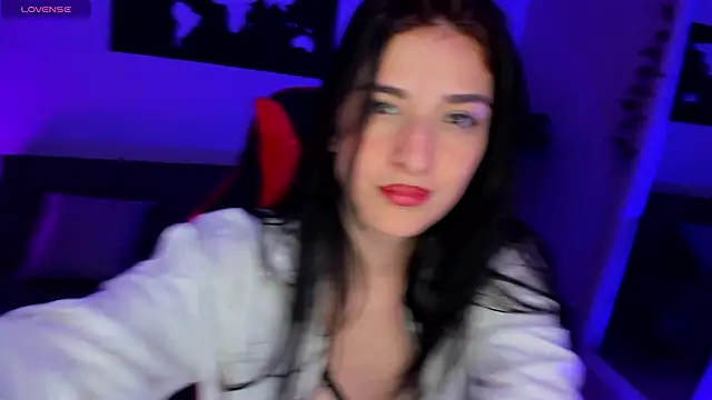 ZoeValencia1 online show from 11-13-25, 04:17