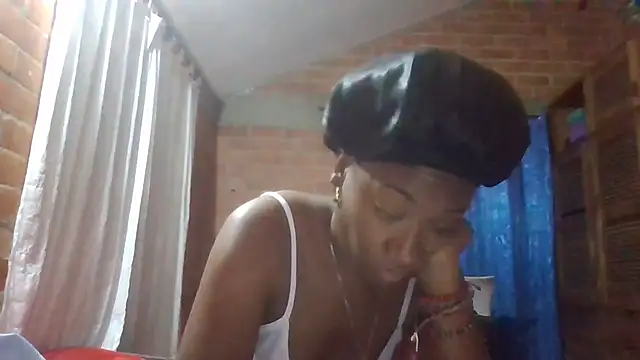 DarkHoneyy online show from 02-17-26, 03:47