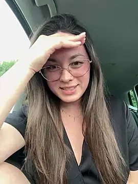 liloush   online show from 04-25-26, 04:48