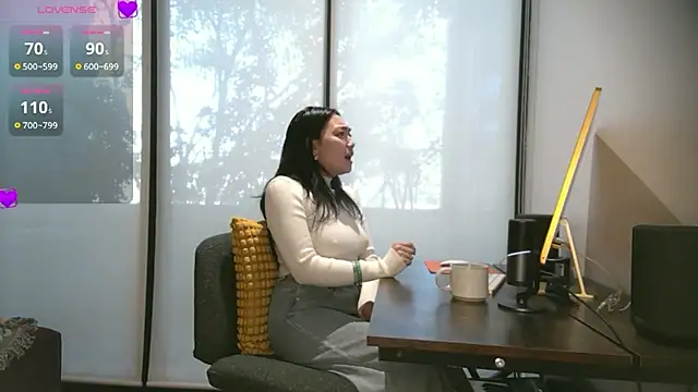 yuzhara online show from 12-18-25, 04:13