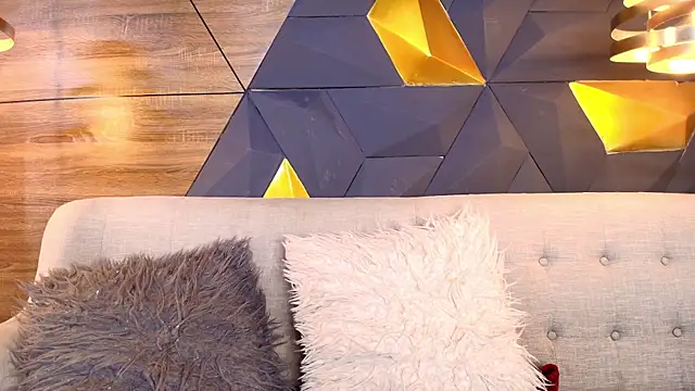 ly lulu online show from 04-22-26, 11:12