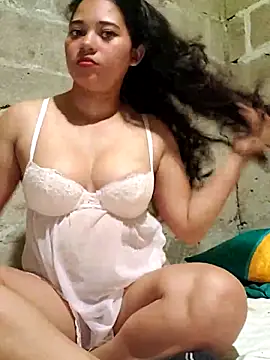 Violethroos online show from 11-23-25, 02:22