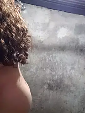 Violethroos online show from 01-15-26, 03:55