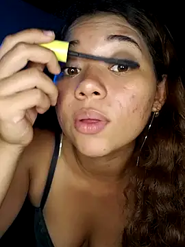 Violethroos online show from 04-22-26, 04:59