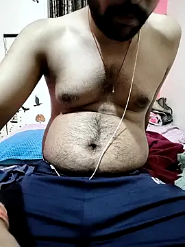 Snapshot of mehulsomm7 chatting on 10-26-25, 08:42 mehulsomm7 online show from 10-26-25, 08:42