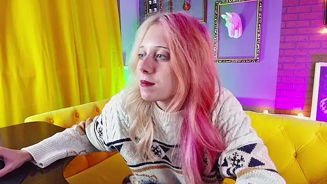 SakuraBliss online show from 10-17-25, 02:19