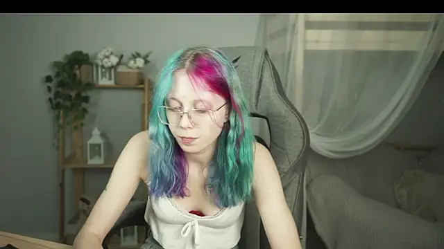 SakuraBliss online show from 11-10-25, 05:01