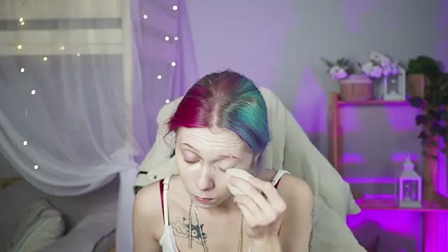 SakuraBliss online show from 11-13-25, 05:01