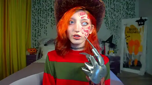 Snapshot of MistyMarlo chatting on 10-27-25, 06:01 MistyMarlo online show from 10-27-25, 06:01