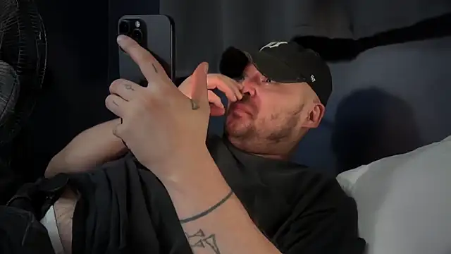 rough1985 online show from 09-19-25, 05:53