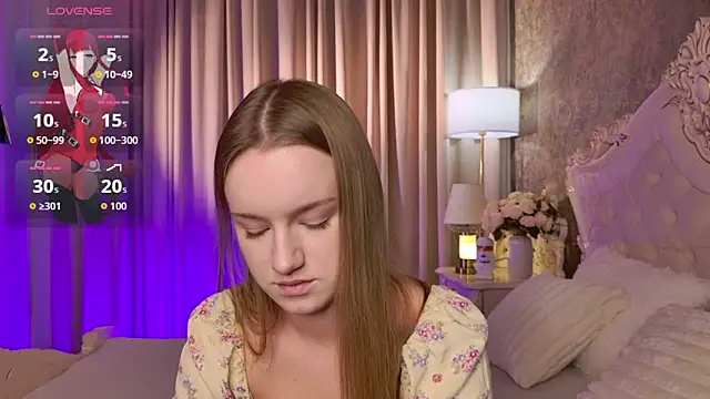 Snapshot of Lucy_Shaw chatting on 11-26-25, 06:47 Lucy Shaw online show from 11-26-25, 06:47