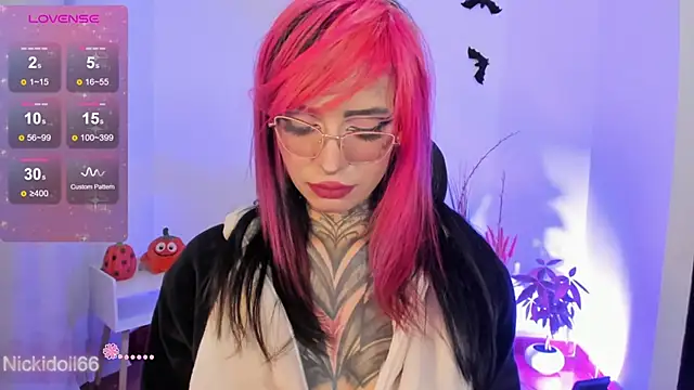 Nickidoll66- online show from 10-07-25, 06:21