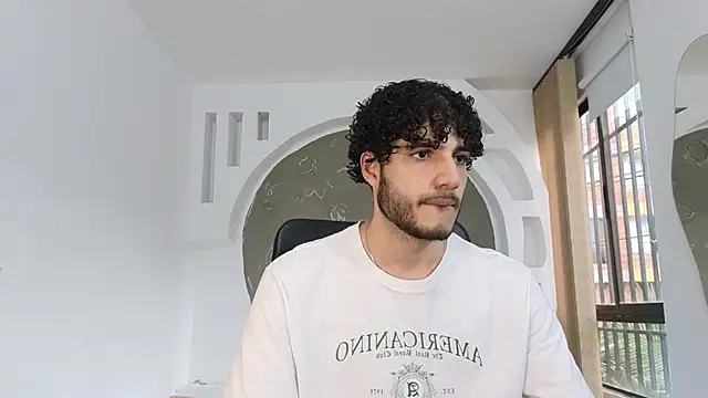 Snapshot of Rafael_Mendezz chatting on 11-04-25, 08:41 Rafael Mendezz online show from 11-04-25, 08:41