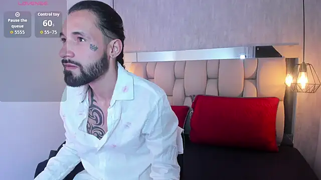 Hisoka 011 online show from 02-07-26, 08:01