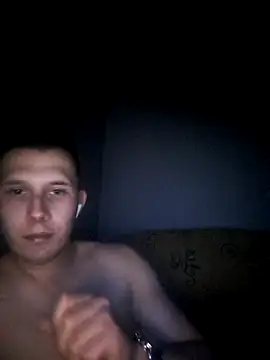 Snapshot of Aranox098 chatting on 10-20-25, 11:05 Aranox098 online show from 10-20-25, 11:05