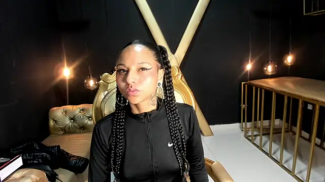 Sweettpleasure online show from 05-18-26, 02:45