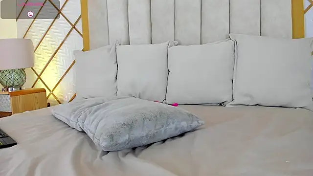 cocoamore online show from 01-09-26, 11:35